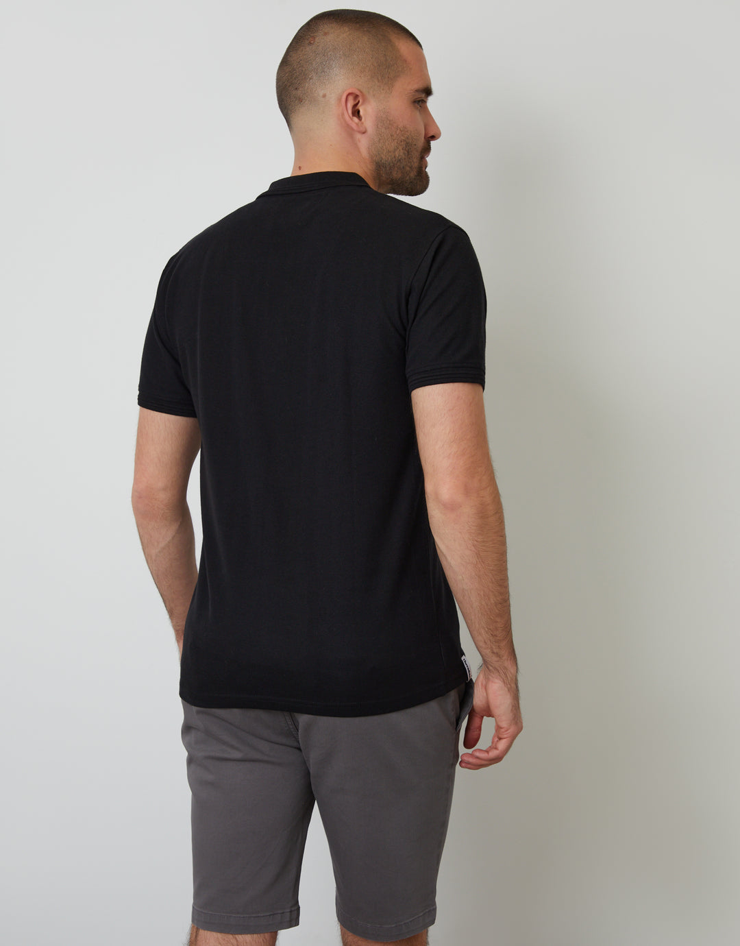Cotton Pique Short Sleeve Polo Shirt in Black