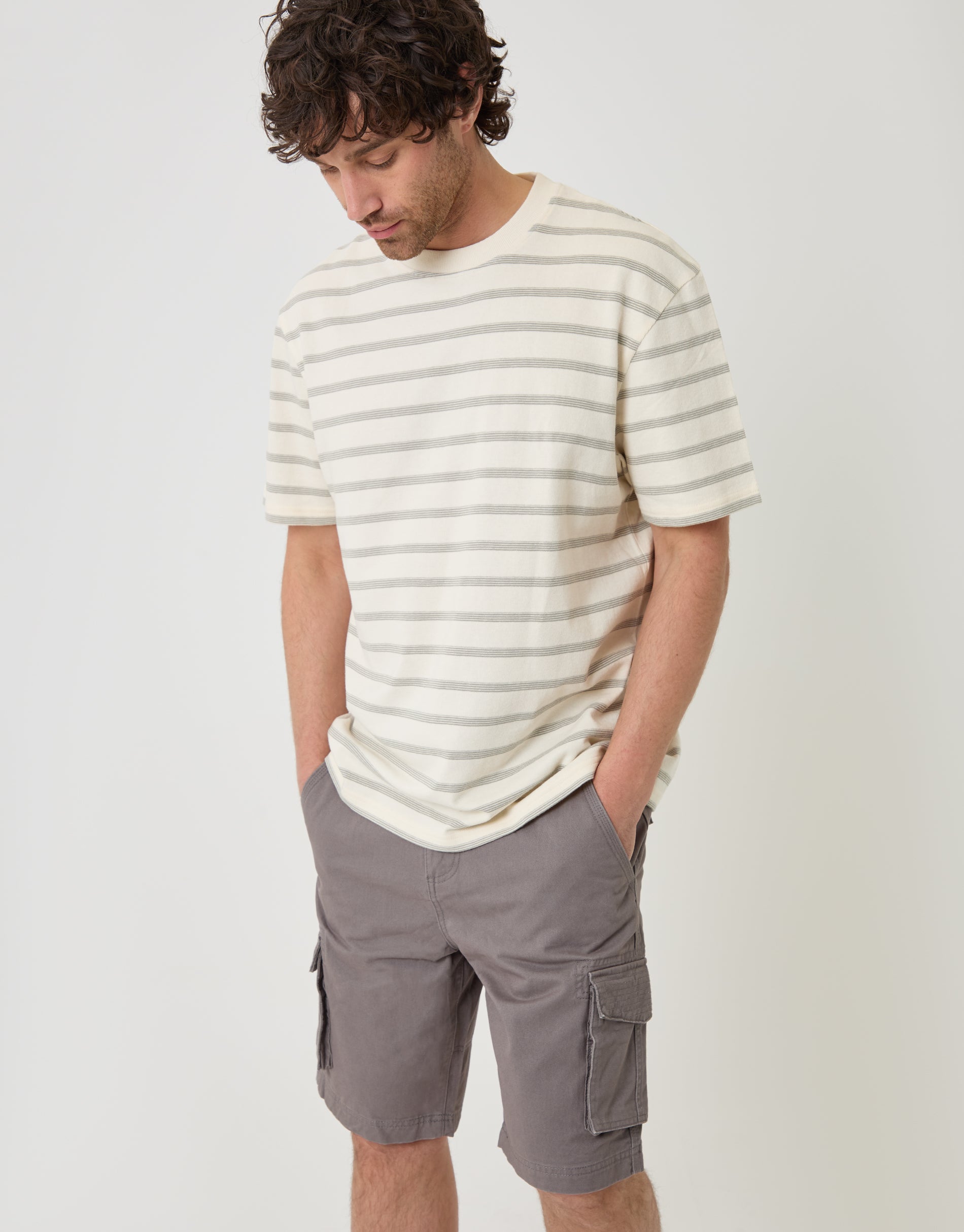 Cargo Shorts in Charcoal Grey