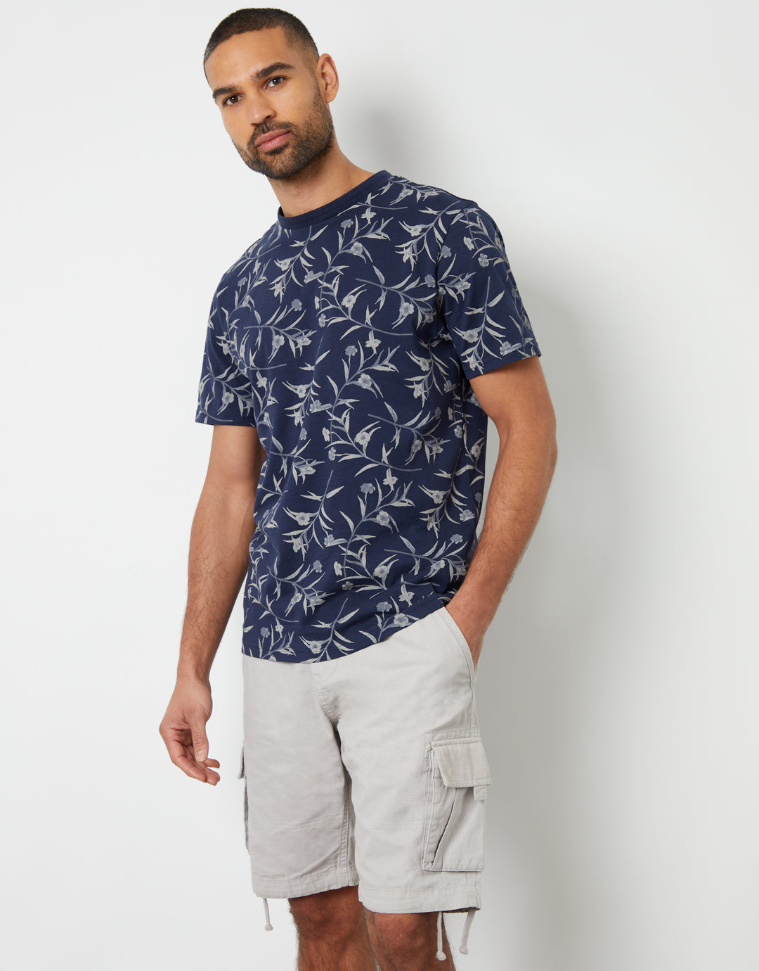 Off White Cargo Shorts