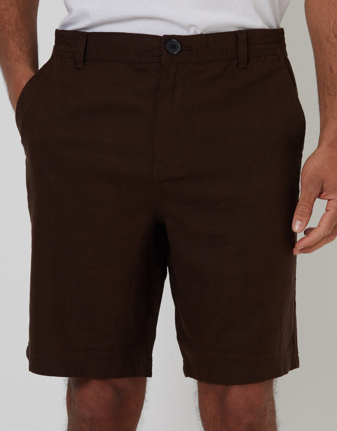 Linen Blend Shorts in Chocolate Brown
