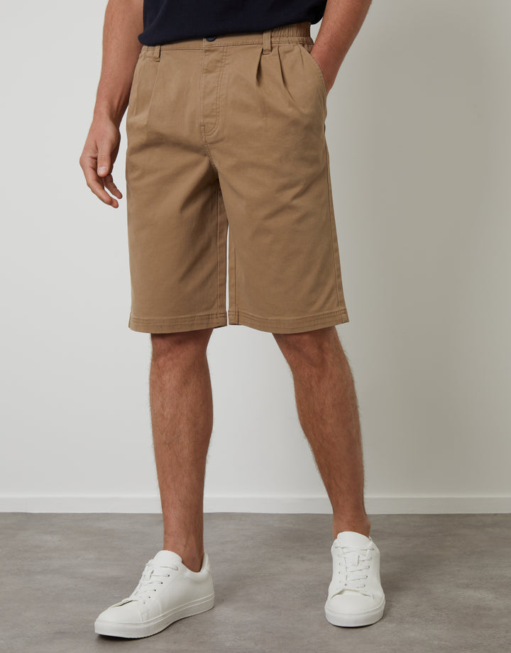 Dark Stone Pleated Stretch Relaxed Fit Chino Shorts