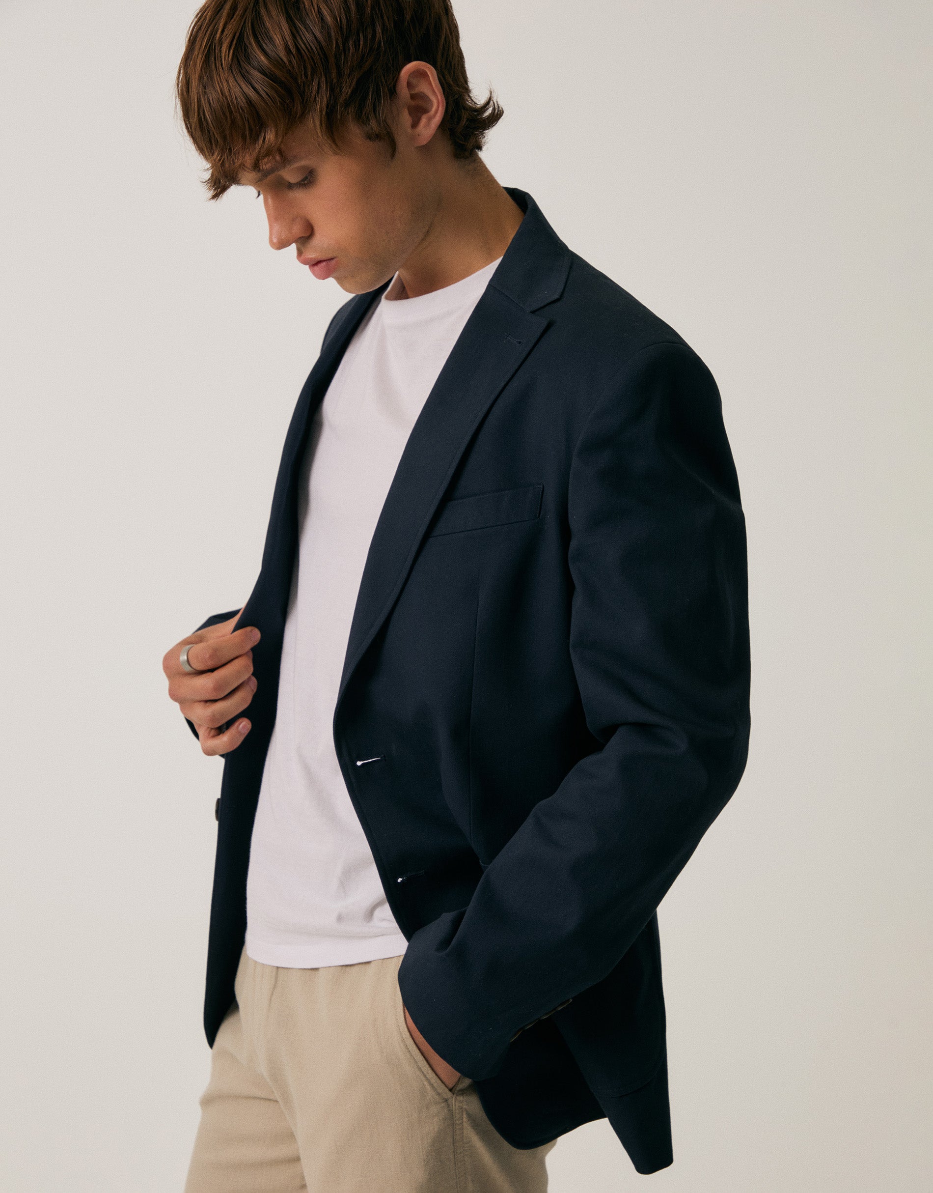 Tailored Fit Cotton Blazer in Navy