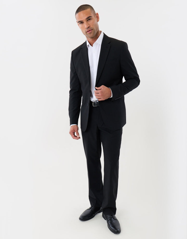 Tailored Fit Single Breasted Blazer in Black