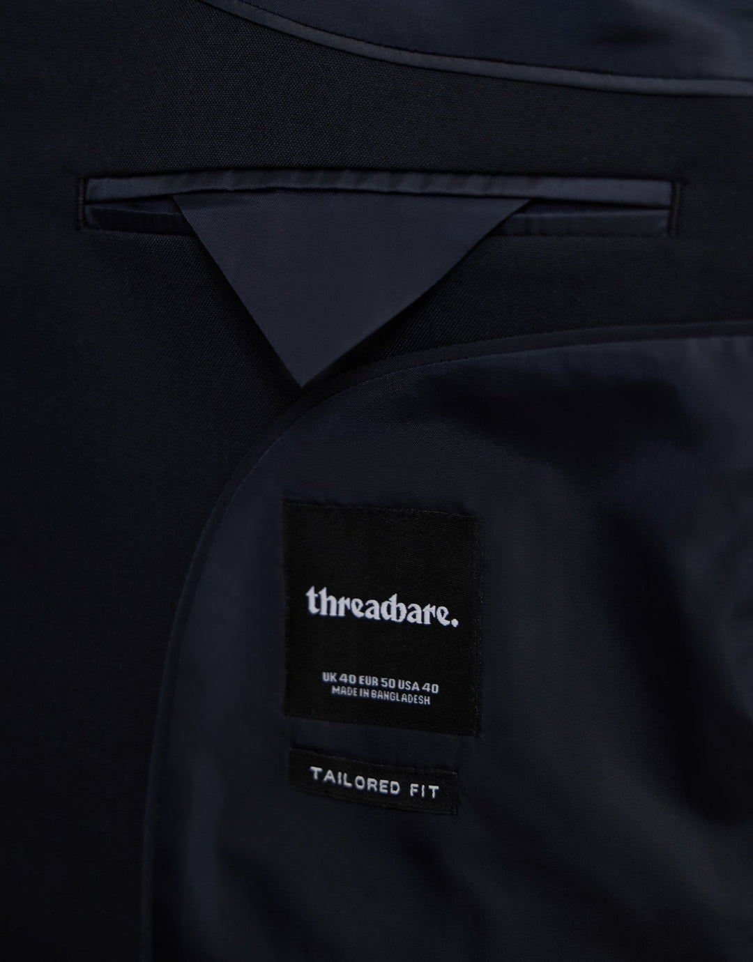 Tailored Fit Single Breasted Blazer in Navy