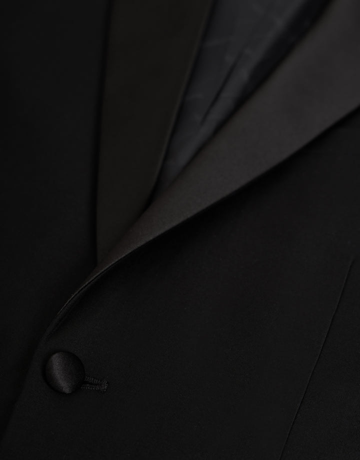 Tailored Fit Blazer with Satin Lapel in Black