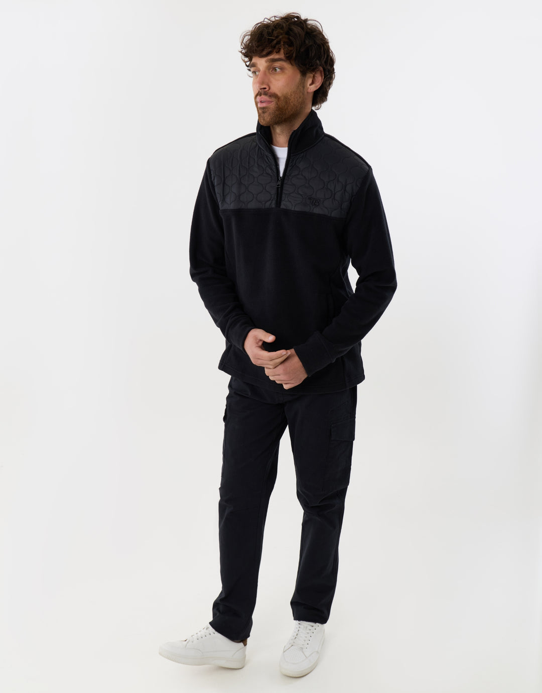 Onion Quilted Quarter Zip Fleece in Black