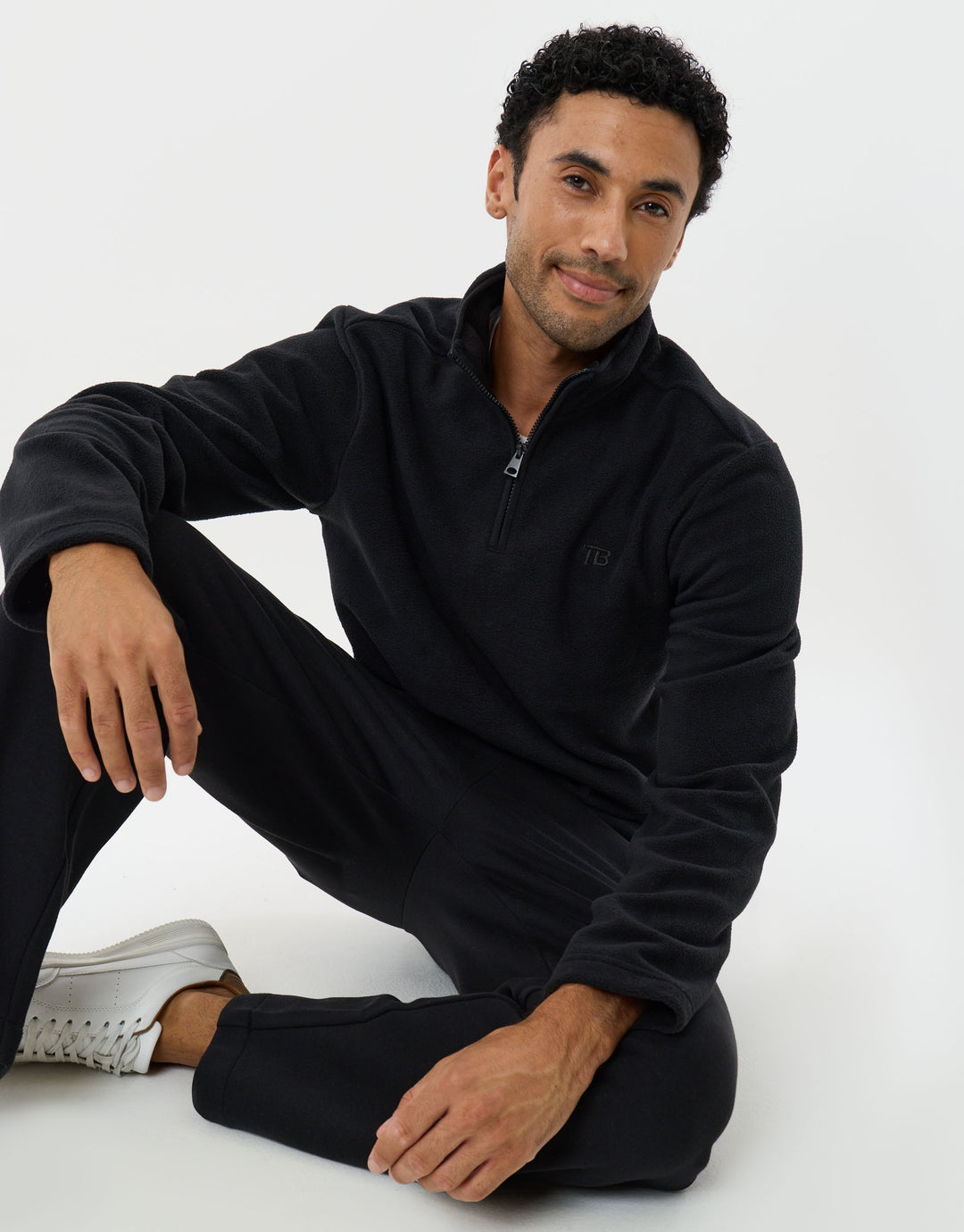 Quarter Zip Fitness Fleece in Black