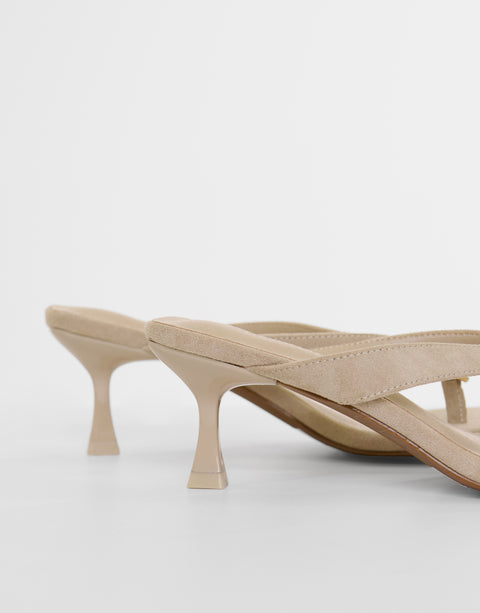 Threadbare Toe Post Kitten Heels in Ecru - heels close up