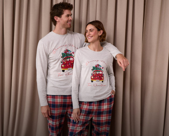 A world of Christmas is waiting - image 1