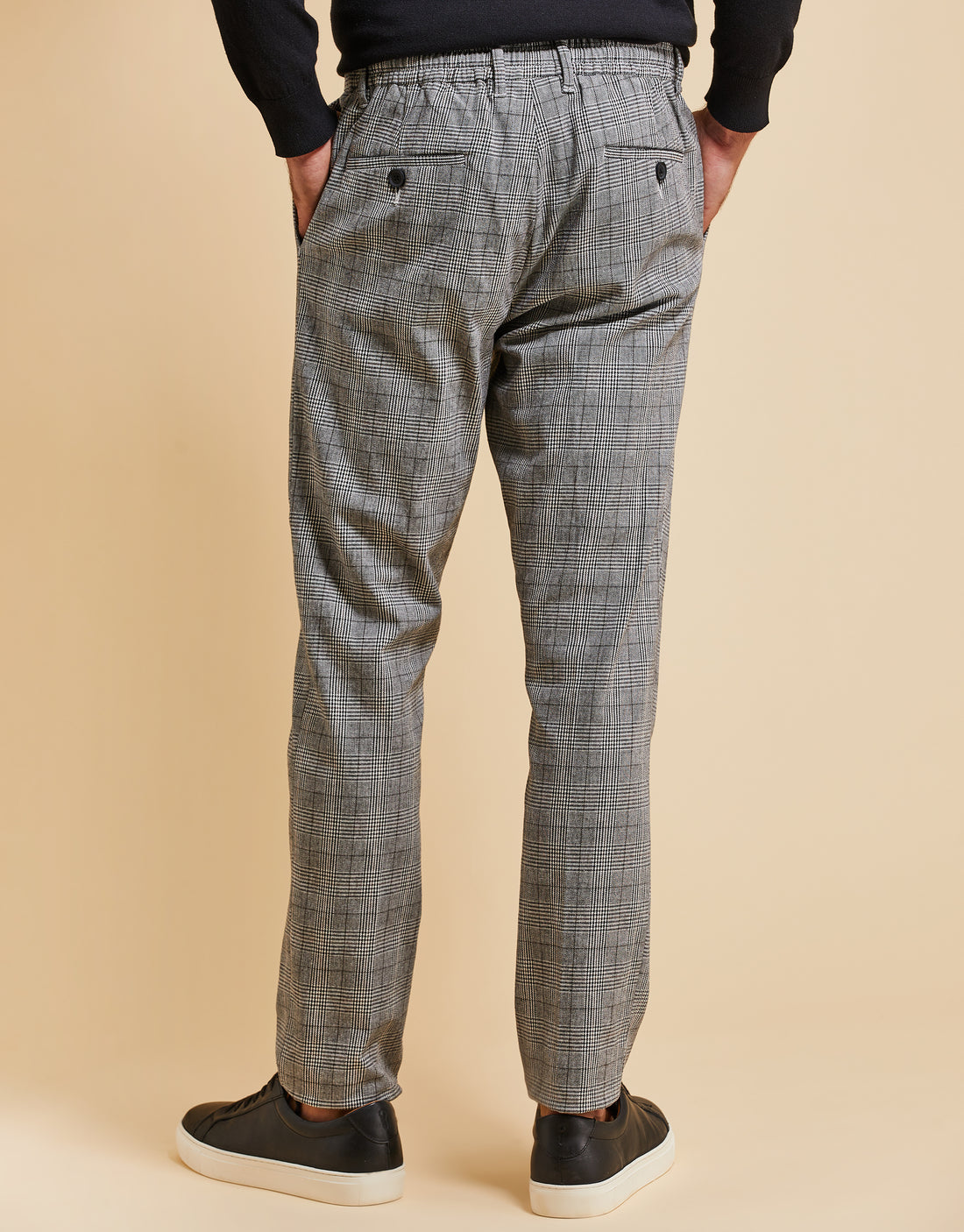 Men's Grey Prince Of Wales Check Tailored Fit Suit Trousers - 1913  Collection | Hawes & Curtis