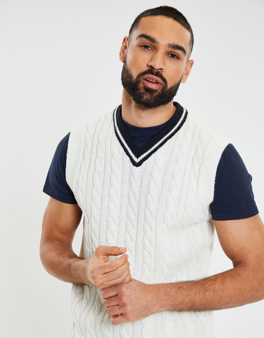 Threadbare Men's White Contrast Neck Cable Knit V Neck Sleeveless