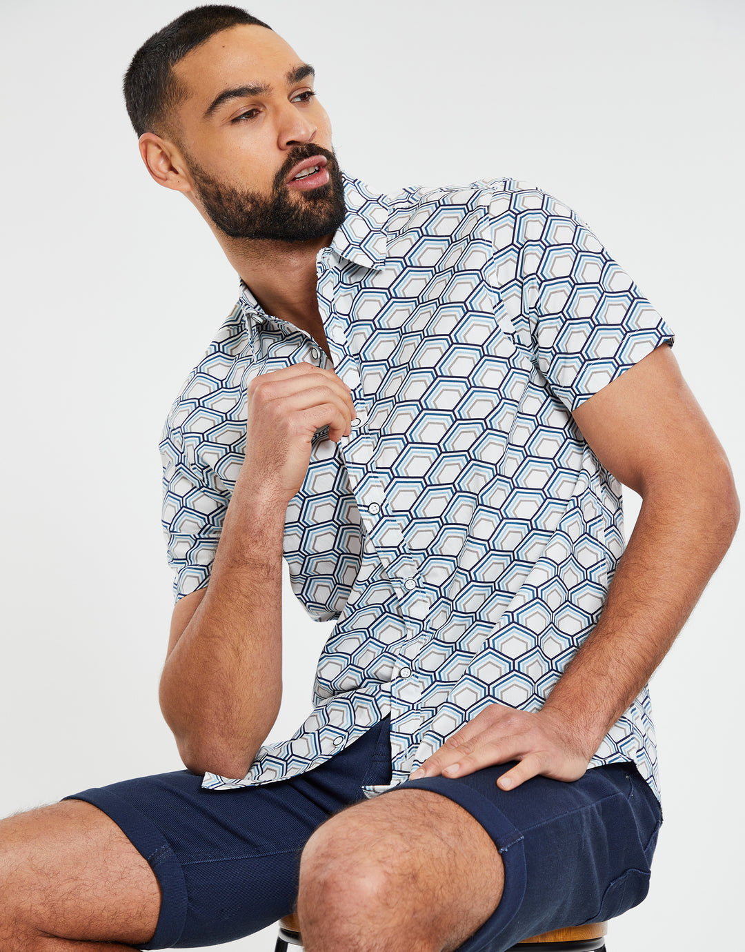 White Geometric Print Short Sleeve Shirt