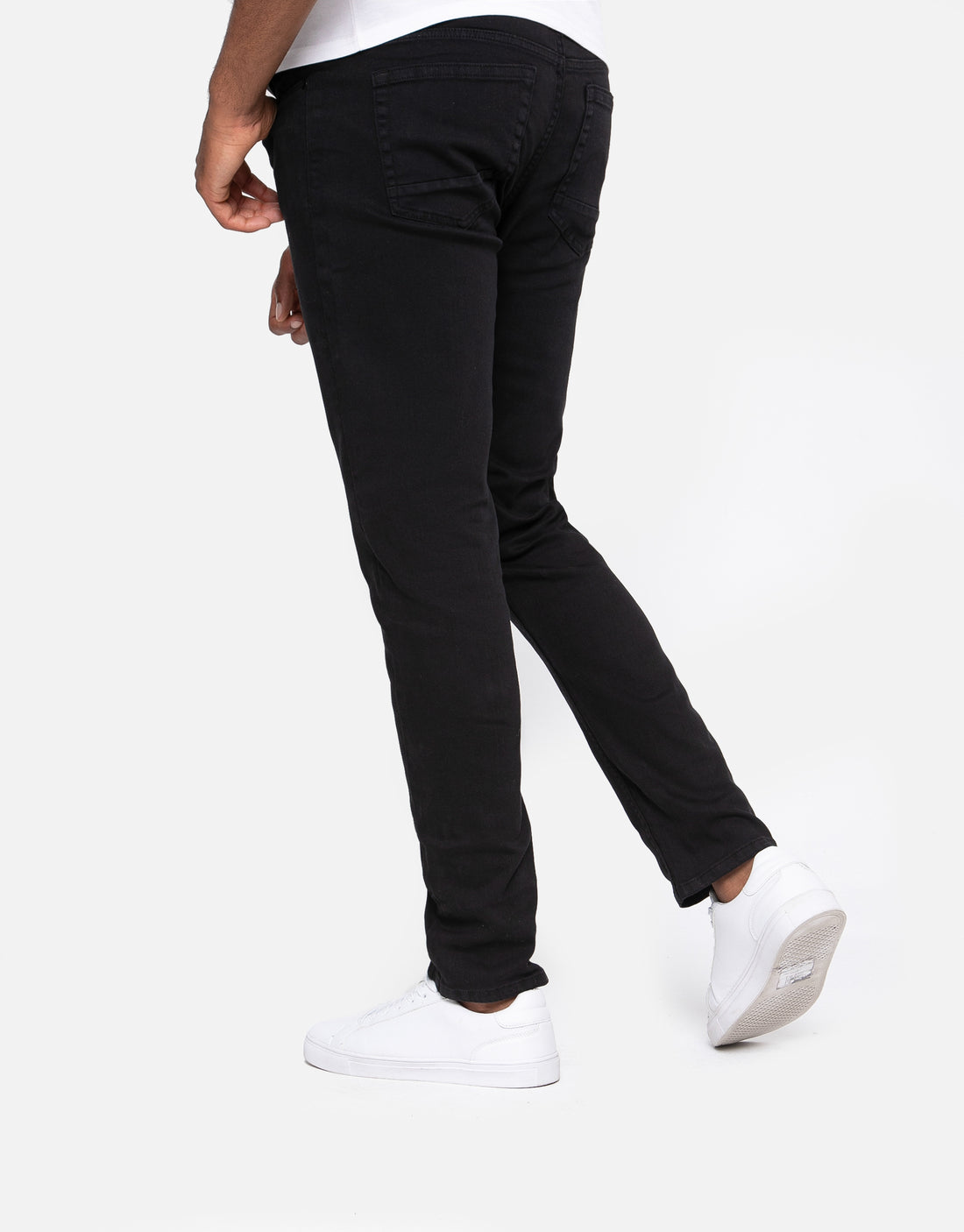 Men's Black Regular Fit Chino Trousers – Threadbare