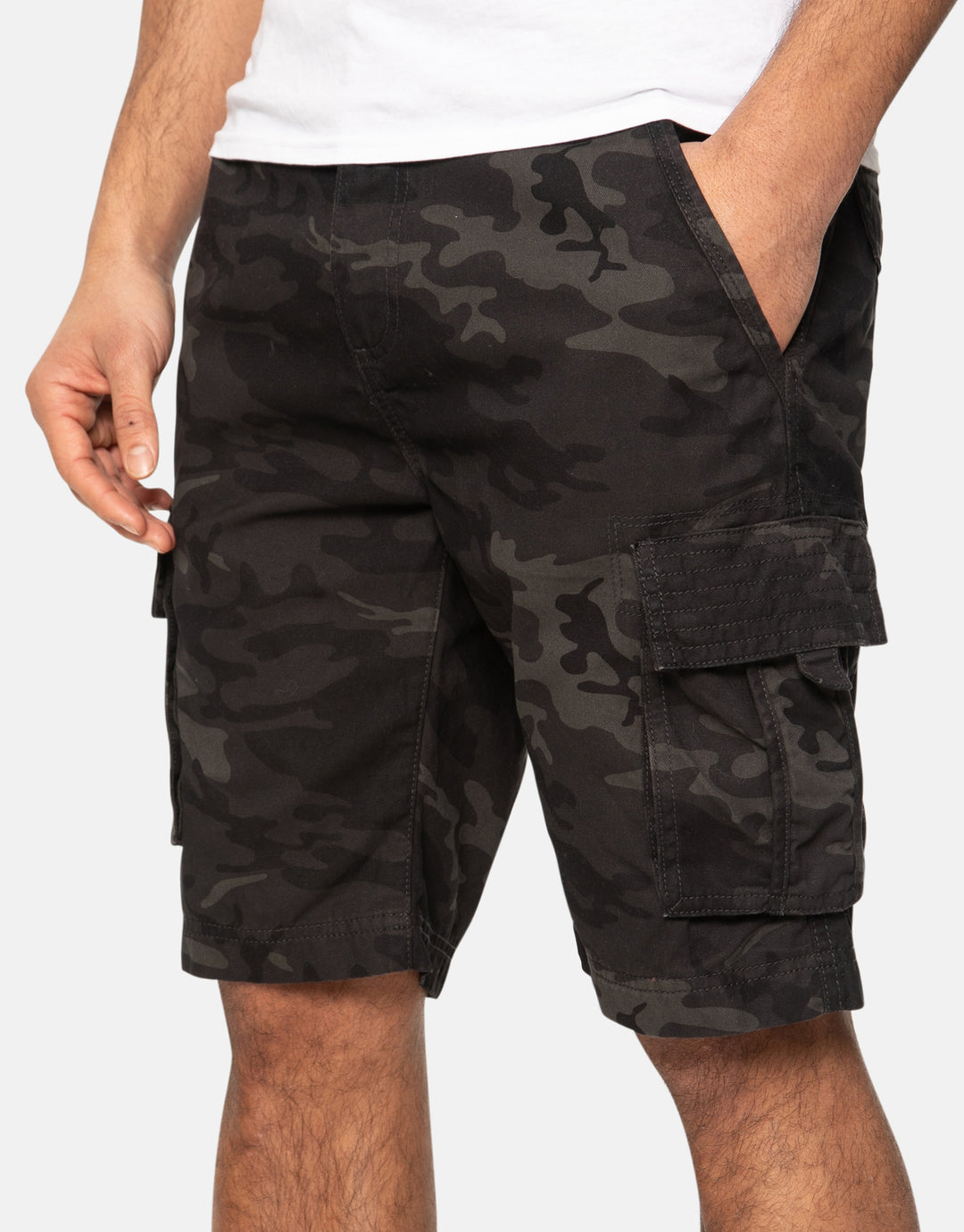 camo print buttane cotton camo shorts