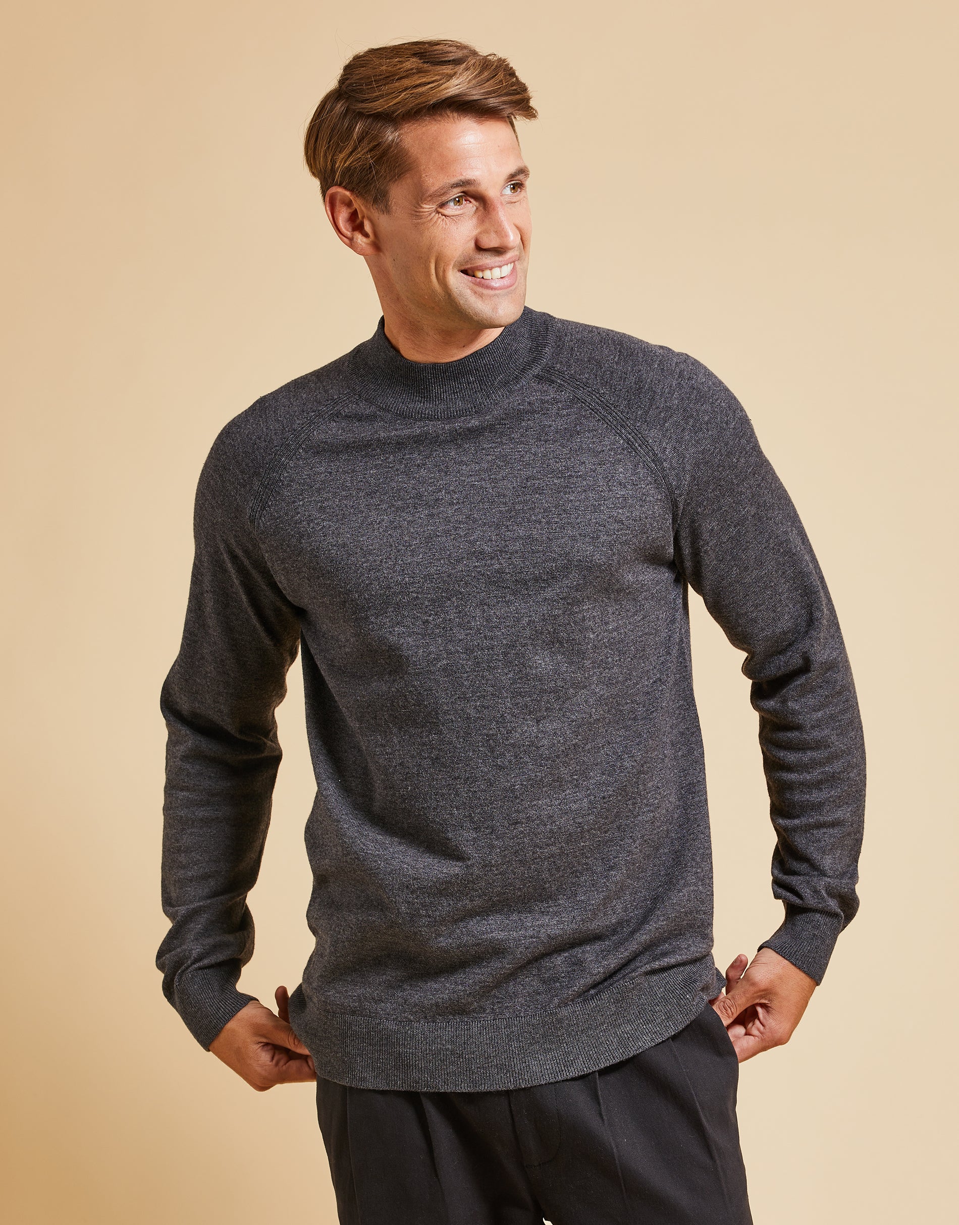 Men's camel turtleneck outlet sweater