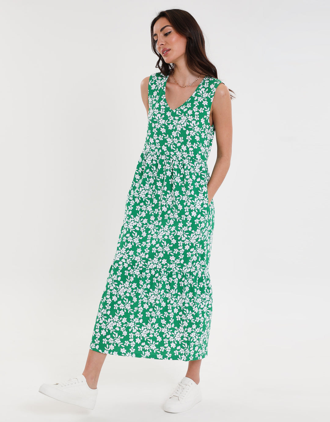 Threadbare Women's Green Floral Print Tiered Sleeveless Ladies' Jersey Midi Dress with Pockets Threadbare Women's Green Floral Print Tiered Sleeveless Ladies' Jersey Midi Dress with Pockets