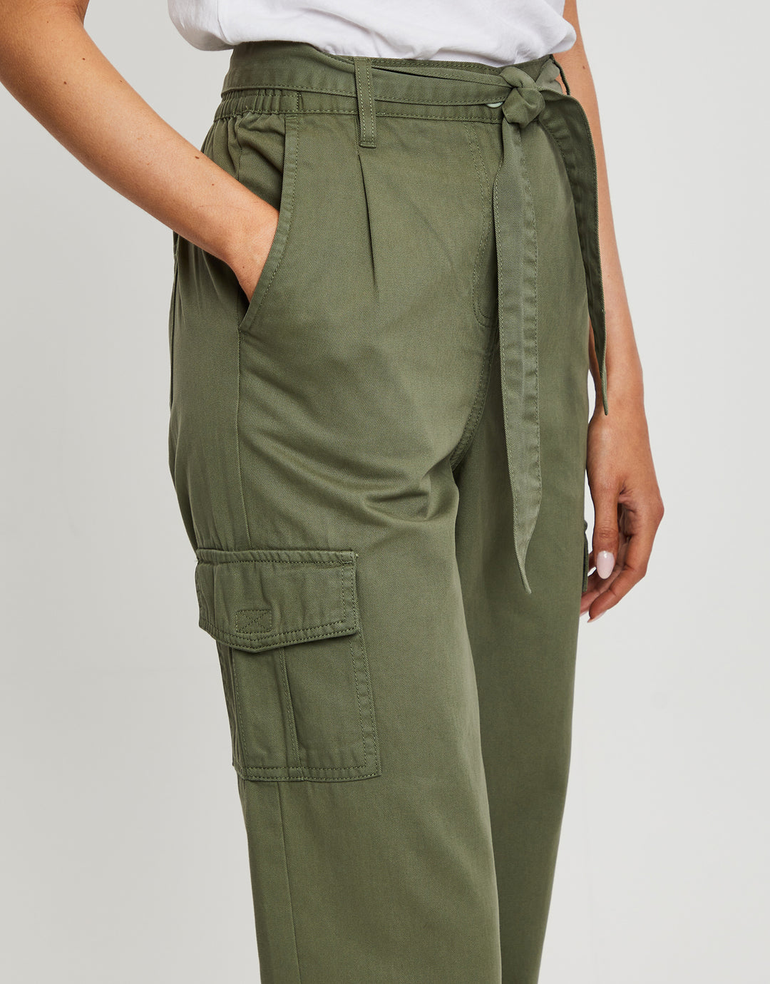 Threadbare Women's Khaki Green Straight Leg Regular Fit Ladies